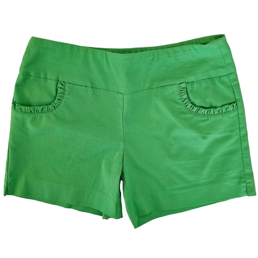 Nwot Crown & Ivy Green Flat Panel Ruffled Accent Dressy Stretch Shorts